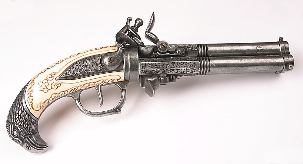 foto st�eln� zbra� t��hlav�ov� �ed�